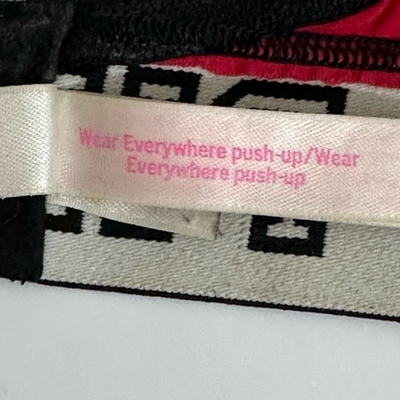 Pink Victoria Secret sz 34D bra red t—shirt style super cute - Picture 9 of 10